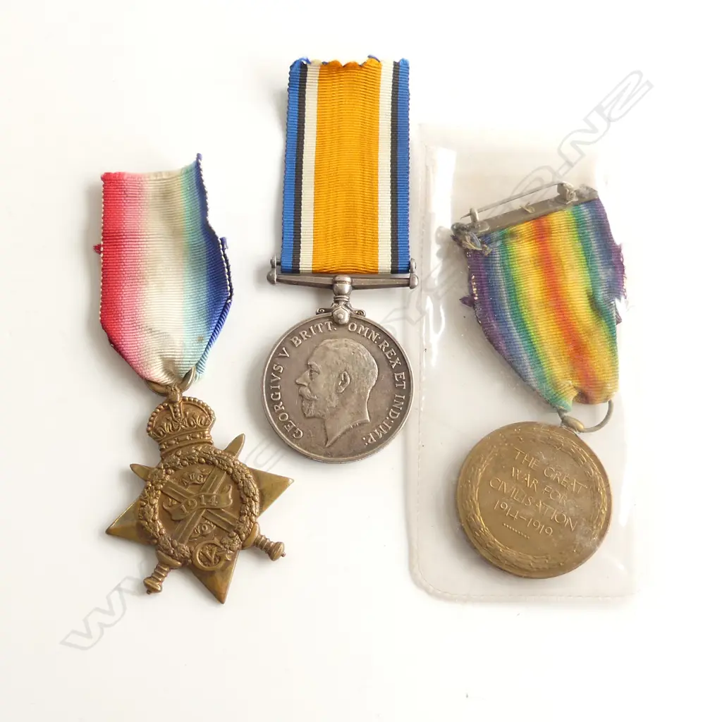 3 WW1 SERVICE MEDALS SGT B J SUMMERFIELD  R A Image 1++