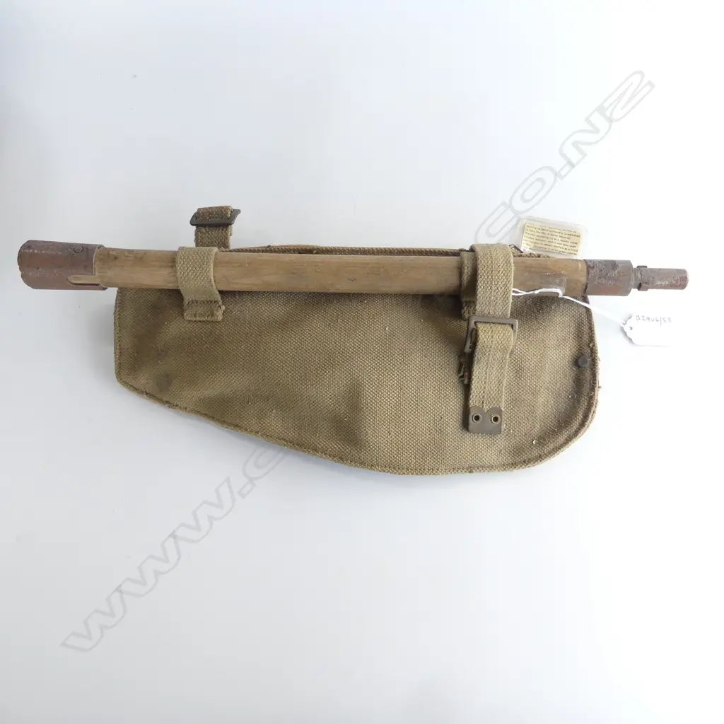 WW2 BRITISH TRENCHING TOOL L470MM Image 1++