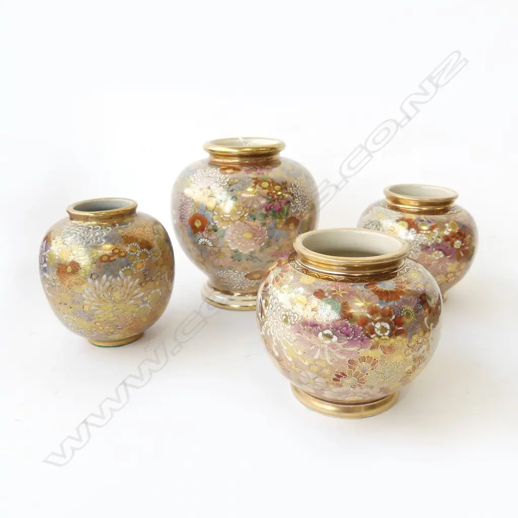4 FLORAL SATSUMA VASES H.160mm Image 1++