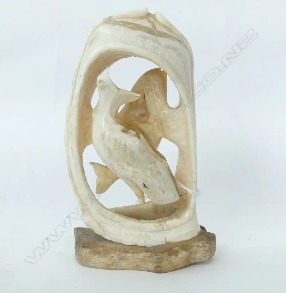 SCRIMSHAWED CARVED SPERM WHALES TOOTH MOUNTED ON BASE H150MM Image 1++