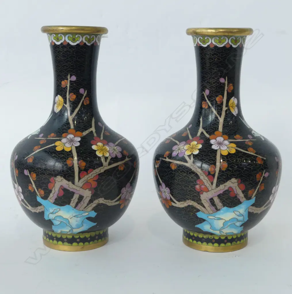 PR BLACK CLOISONNE VASES H.225mm Image 1++