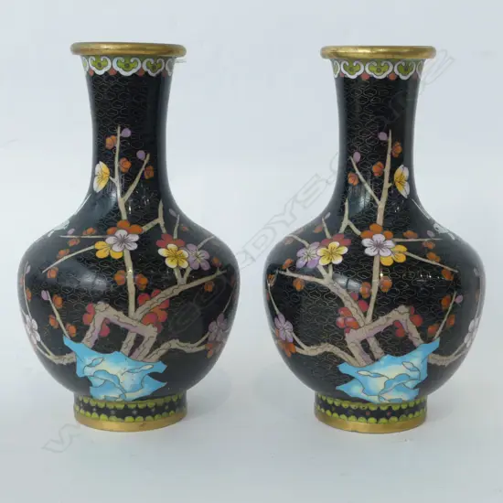 PR BLACK CLOISONNE VASES H.225mm