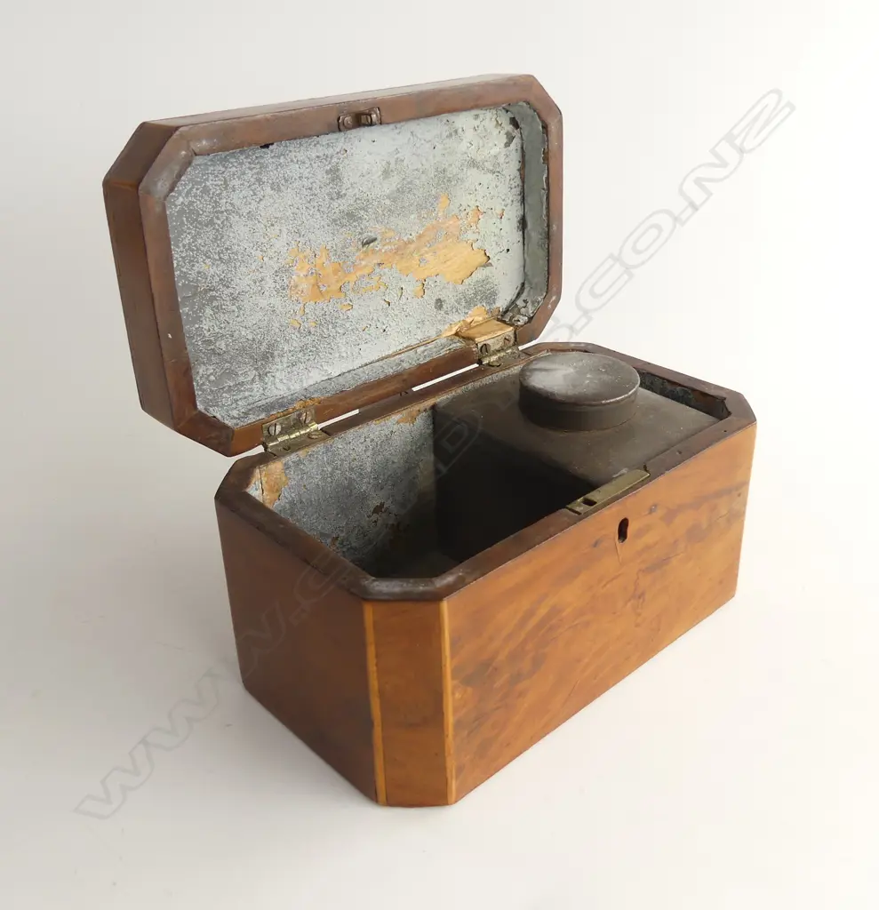 WOODEN SHERATON TEACADDY w DIAMOND SHAPED INLAY & INNER TIN CADDY c1790 Image 1++