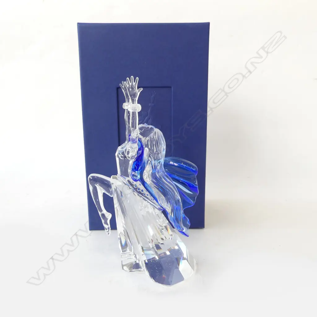 SWAROVSKI 'MAGIC OF DANCE ISADORA 2002' CASE & BOX H.200mm + STAND & PLAQUE Image 1++