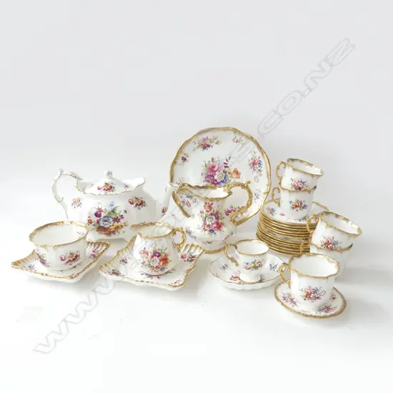 HAMMERSLEY TEA SET - sugar bowl faulted