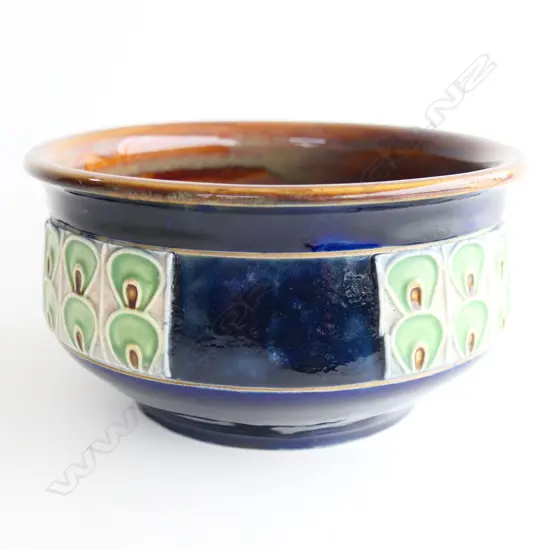 (25369) ROYAL DOULTON EARLY 20thC TABLE JARDINIERE D.180mm