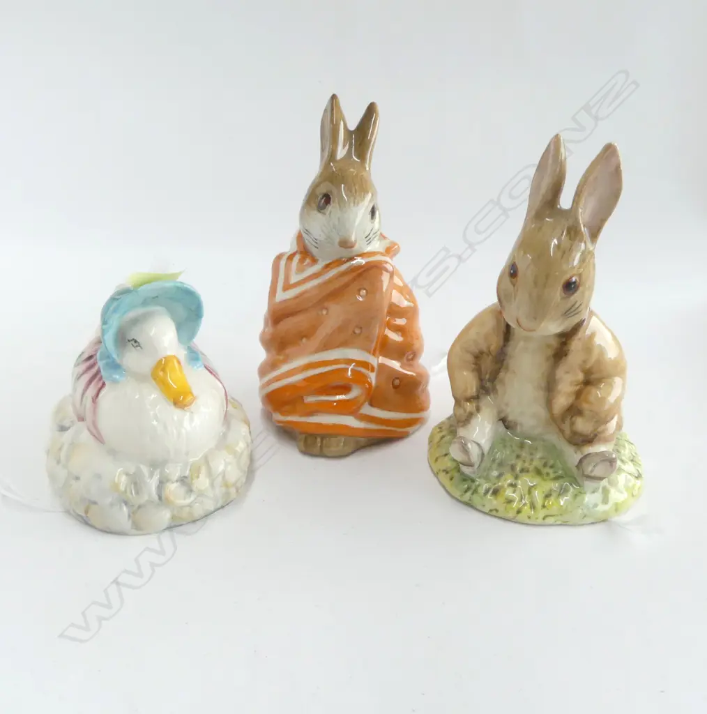 3 R.ALBERT BEATRIX POTTER FIGURES; POORLY PETER RABBIT, BENJAMIN BUNNY & JEMIMA PUDDLEDUCK (REPAIR TO BONNET) Image 1++
