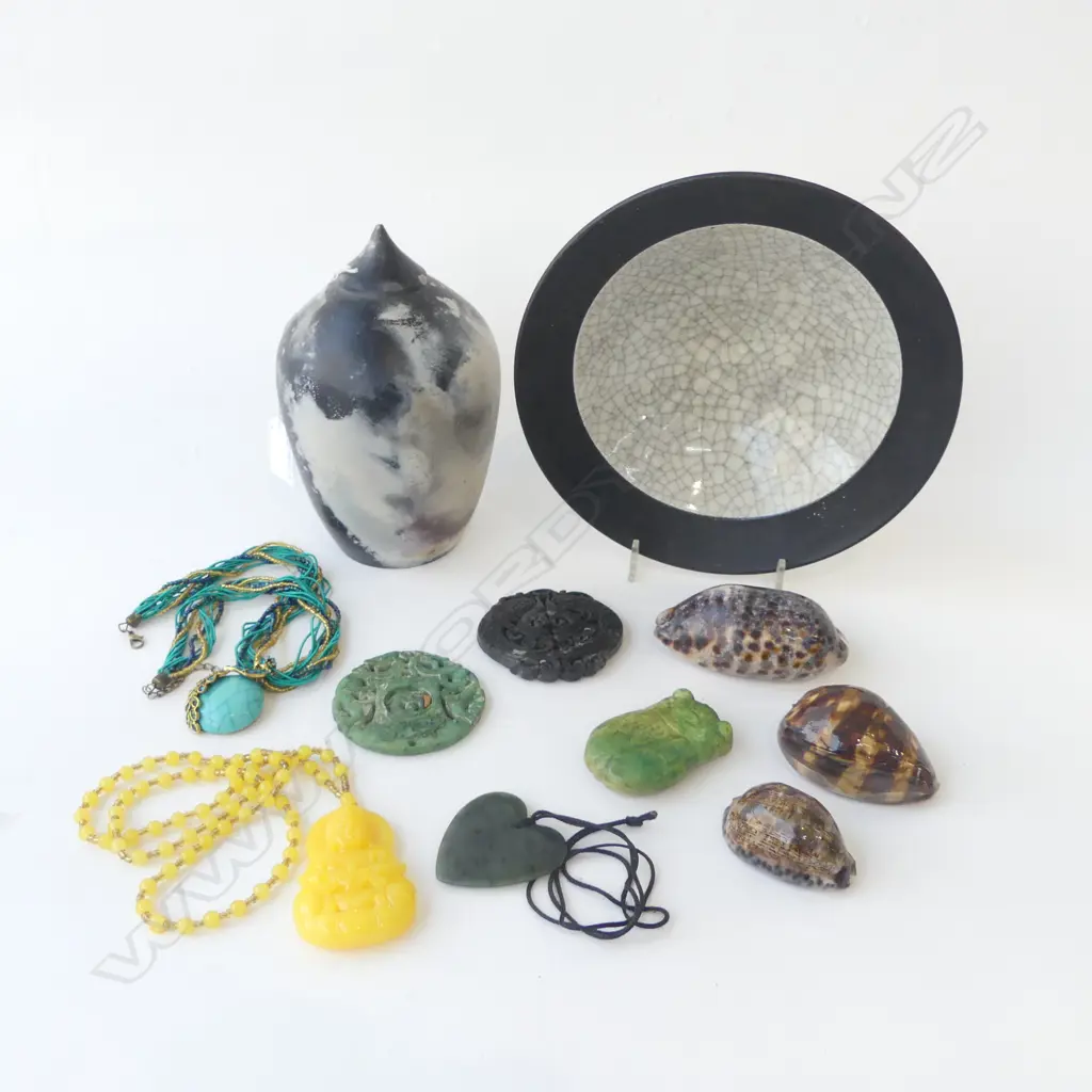 2 PCES STUDIO POTTERY; BOWL 210mm dia & FORM, ASST. COSTUME JEWELLERY, CARVED ORIENTAL TOKENS & SHELLS Image 1++