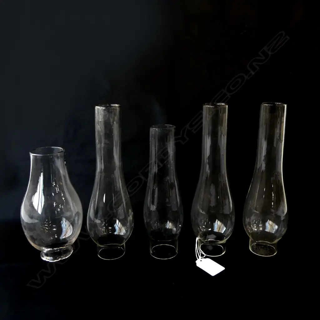 FIVE VINTAGE GLASS CHIMNEYS FOR KEROSENE LAMPS, L.150MM – 200MM Image 1++