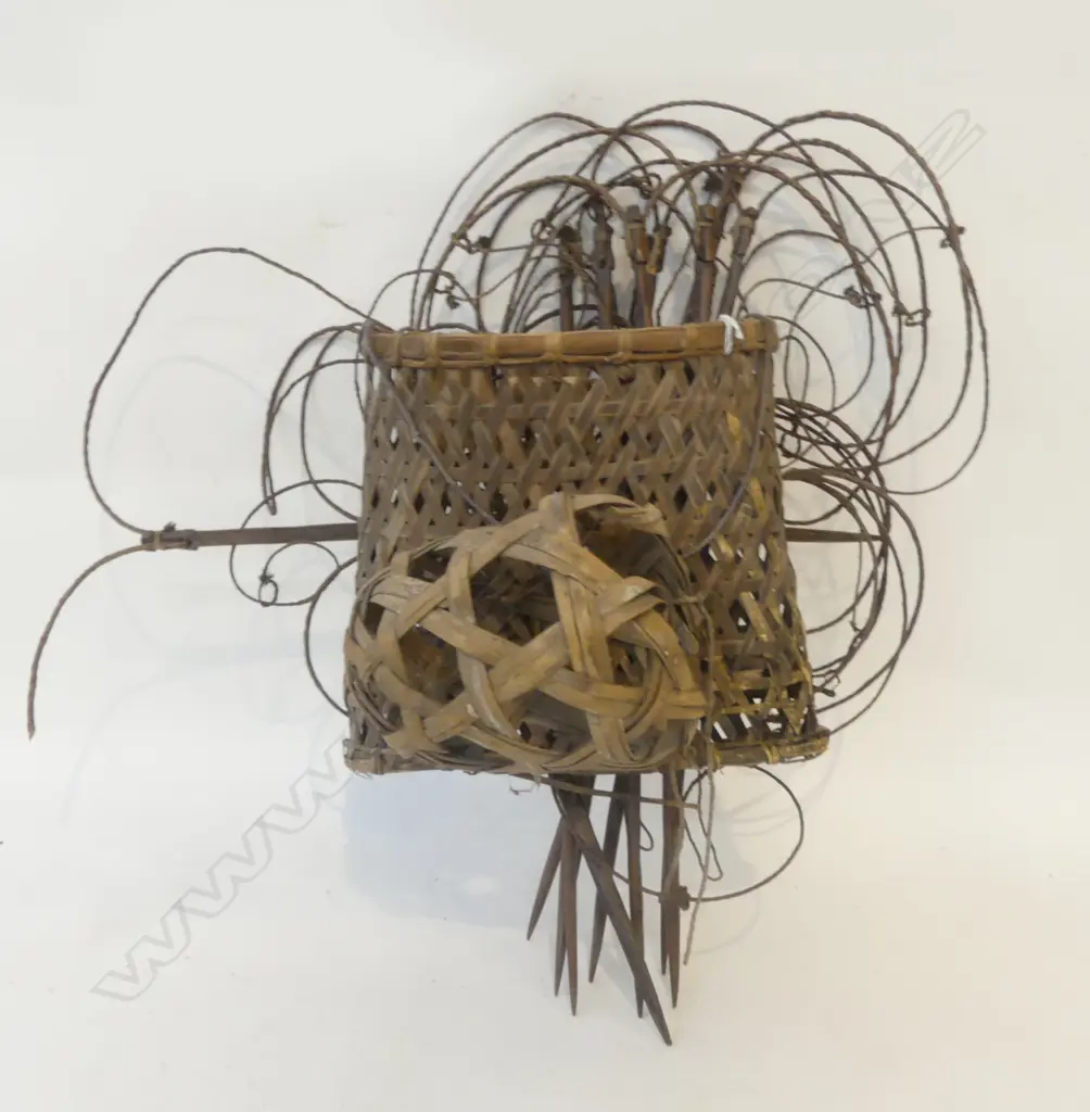 WOVEN HUNTERS BASKET & SNARES, PHILLIPINES Image 1++