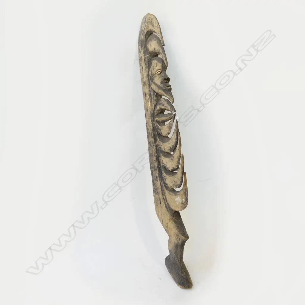 PNG WANLEG SCULPTURE Image 1++