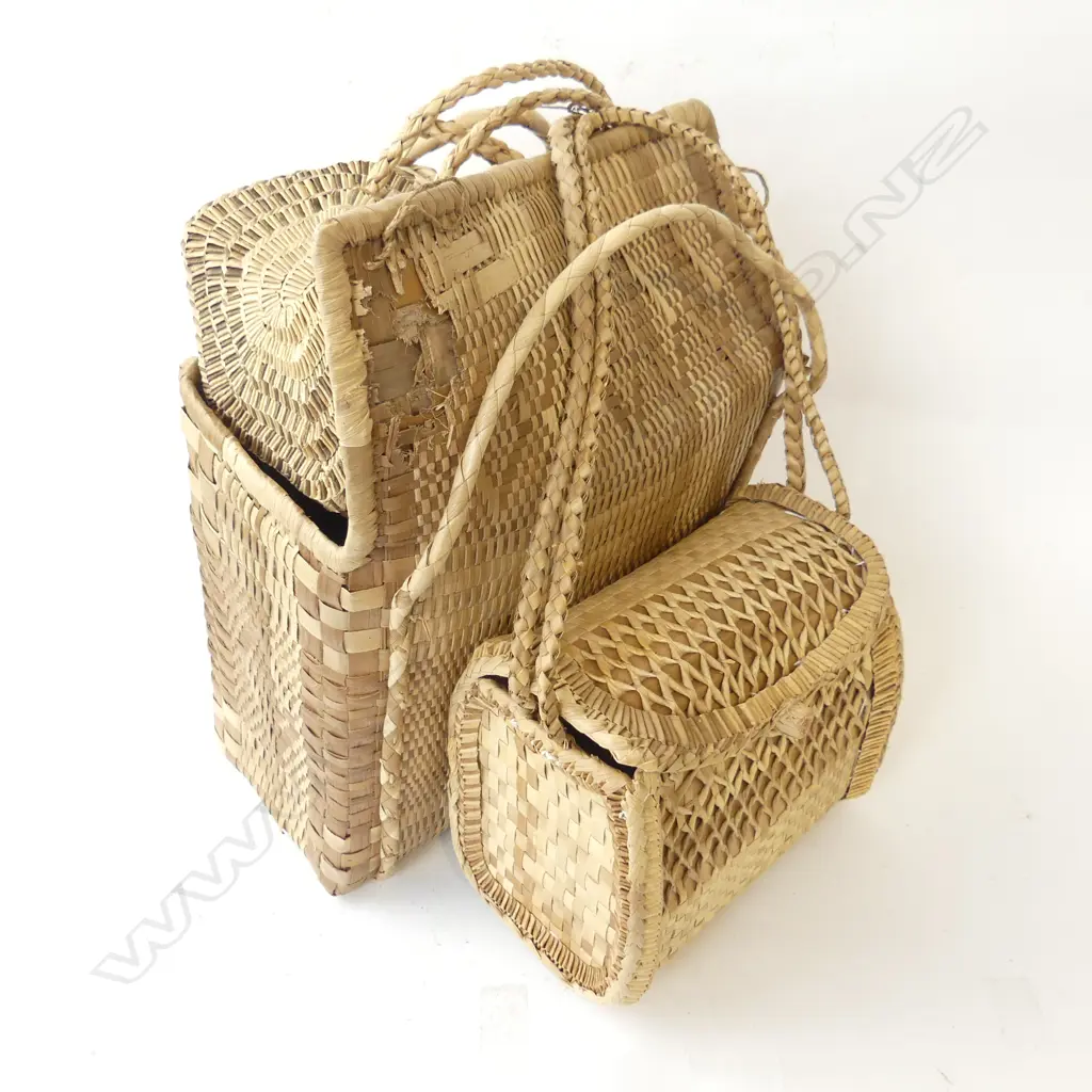 4 TONGAN BASKETS Image 1++