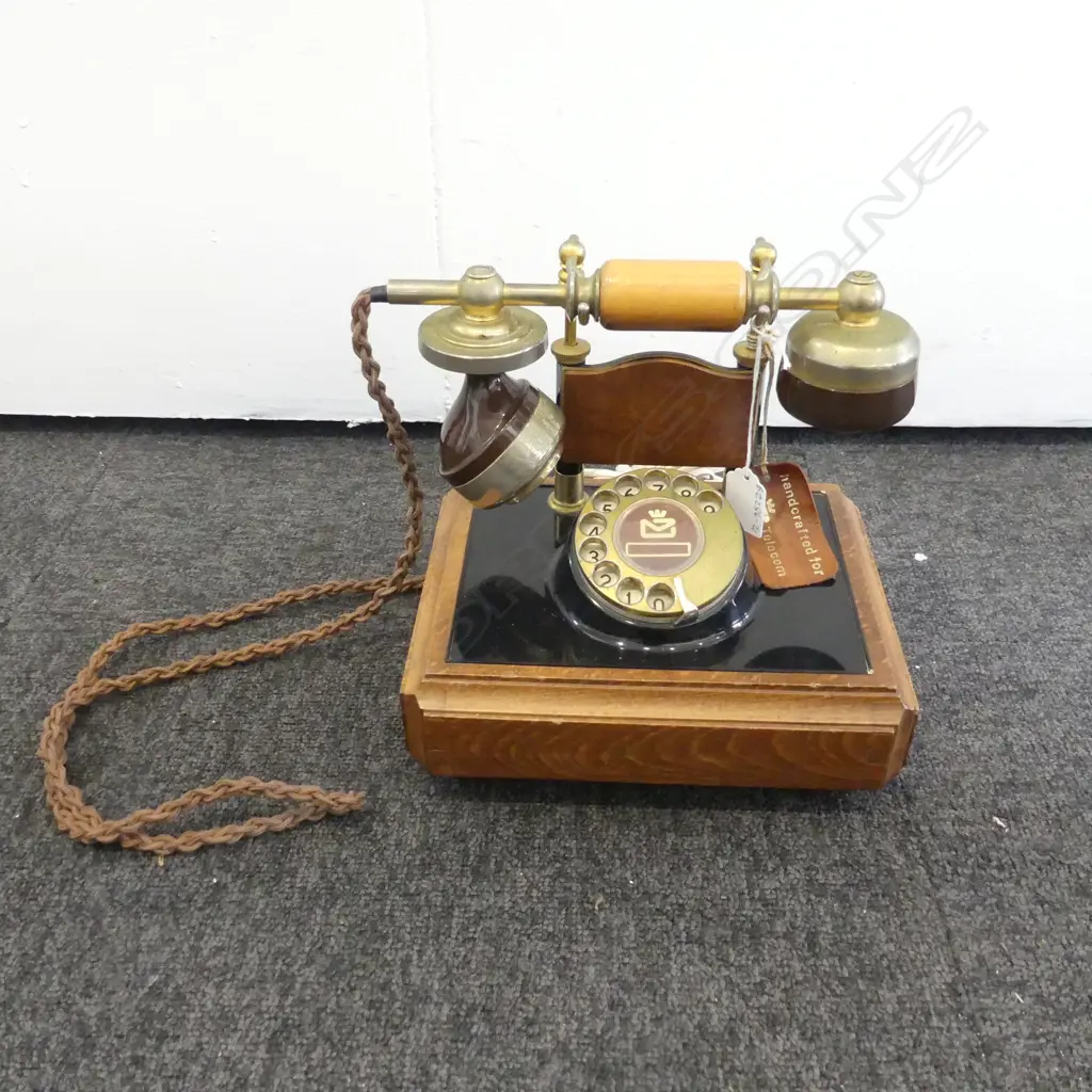 TELECOM DIAL PHONE Image 1++