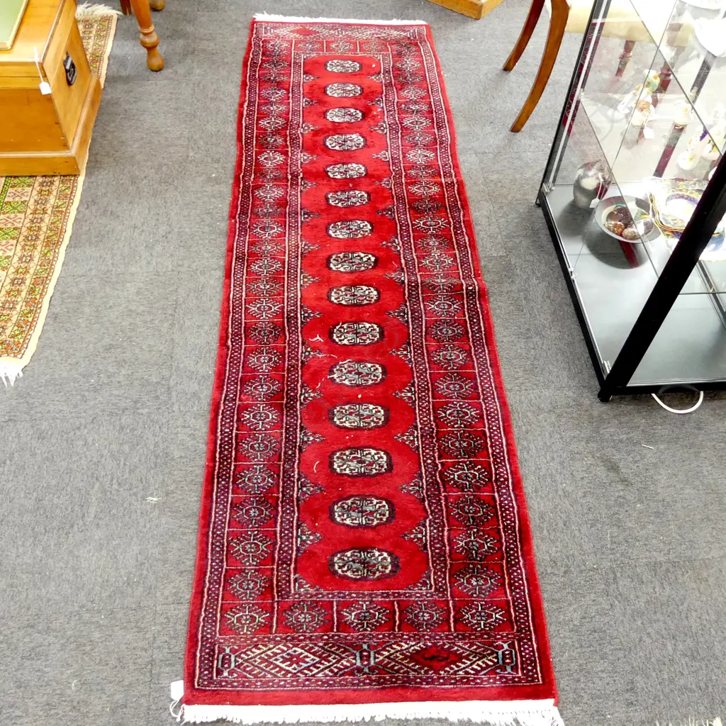 HAND KNOTTED WOOL PILE PAKISTANI BOKHARA RUG 2630x760mm Image 1++