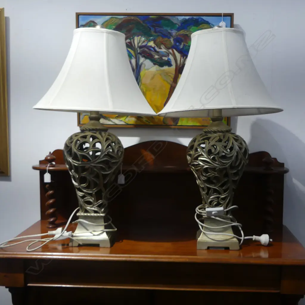 PR LG TABLE LAMPS H.750mm Image 1++