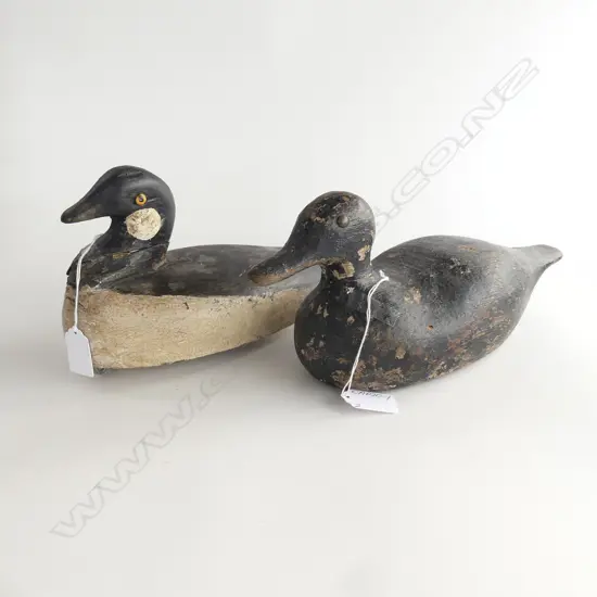2 old CARVED WOOD DUCK DECOYS L.310 & 270mm