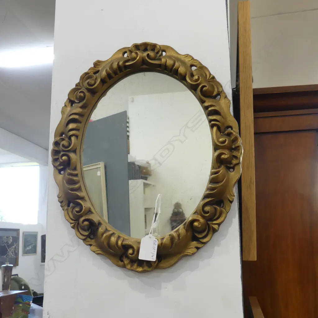 GILT FRAMED OVAL MIRROR (REPAIRED) 360x300mm Image 1++