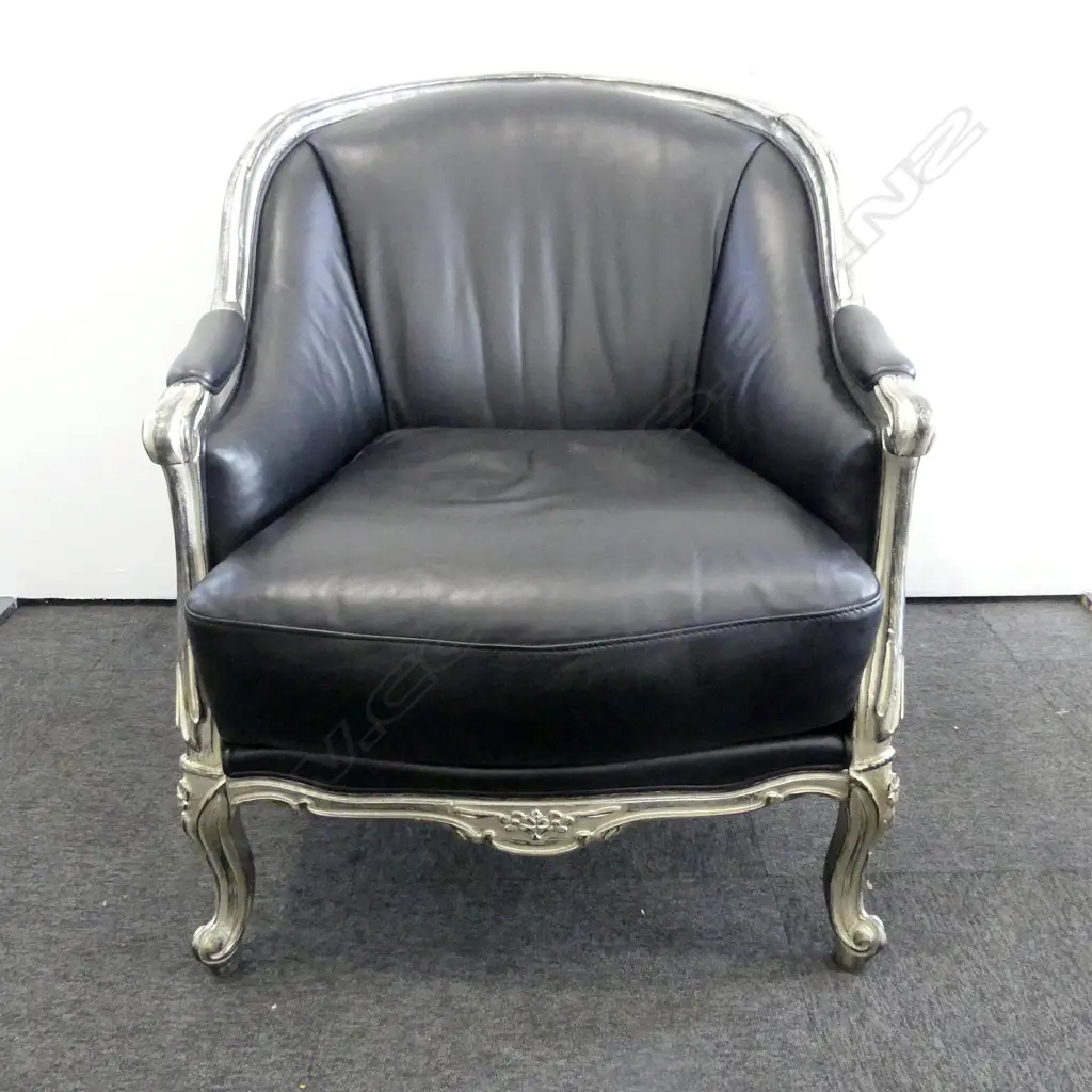 NATUZZI FRENCH STYLE BLACK LEATHER ARMCHAIR - MADE IN ITALY Image 1++