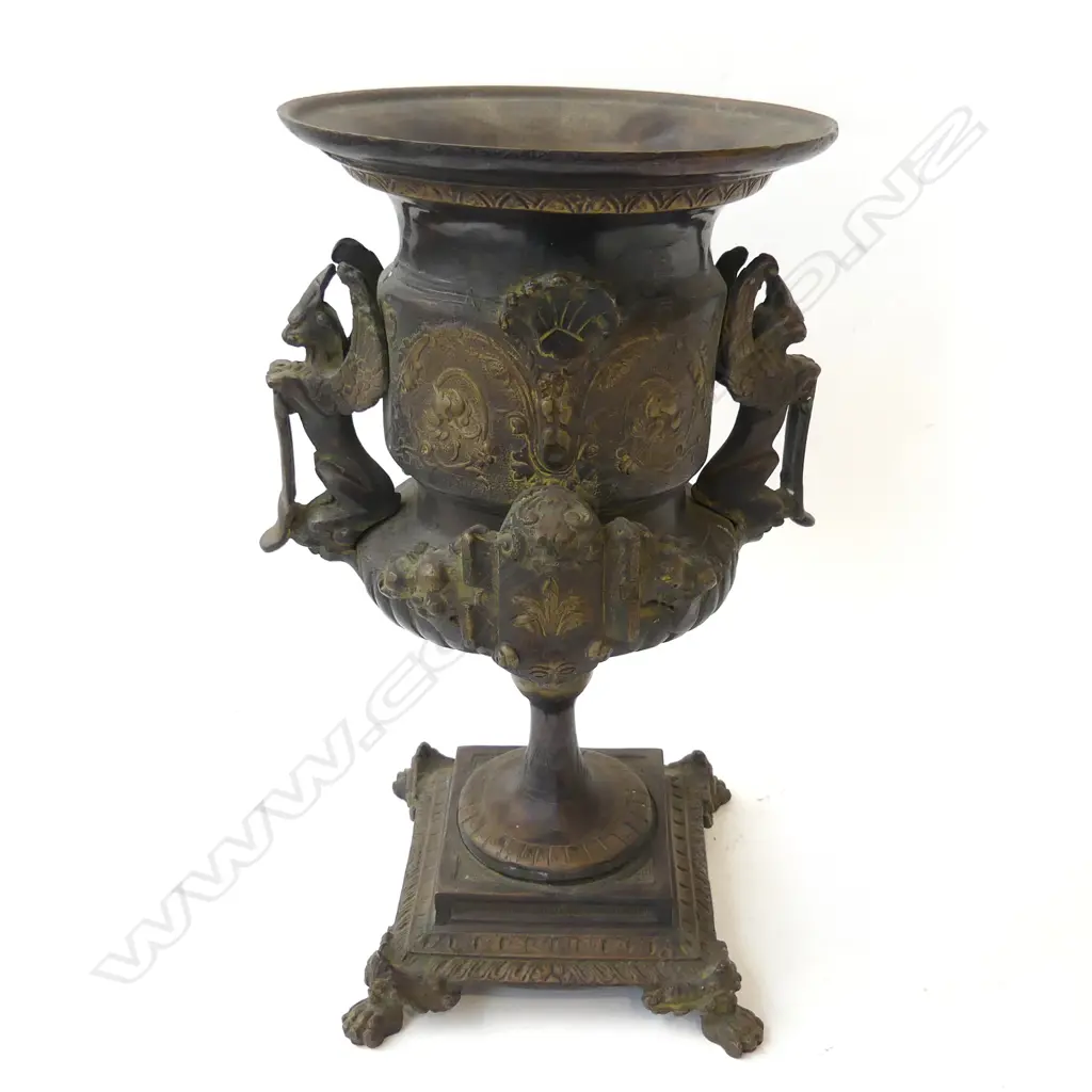HEAVY VINTAGE BRONZE URN H.300mm Image 1++