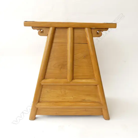 CHINESE BARBER STOOL 460 x 510mm