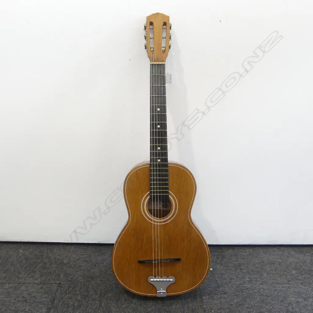 JAPANESE “MELLOW TONE” ACOUSTIC GUITAR L.930mm Image 1++