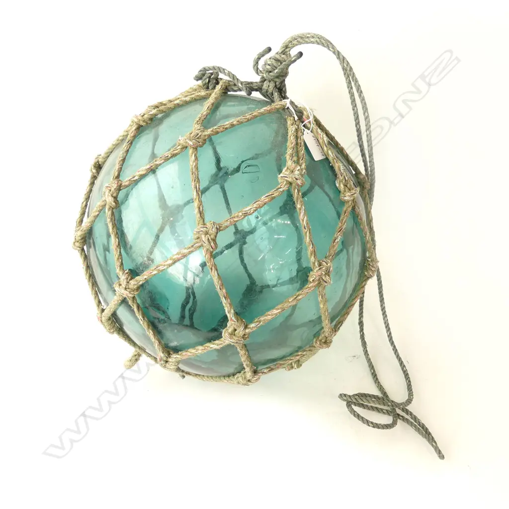 OLD GLASS FISHING FLOAT WITH NETTING hand blown APPROX. Dia.400mm Image 1++