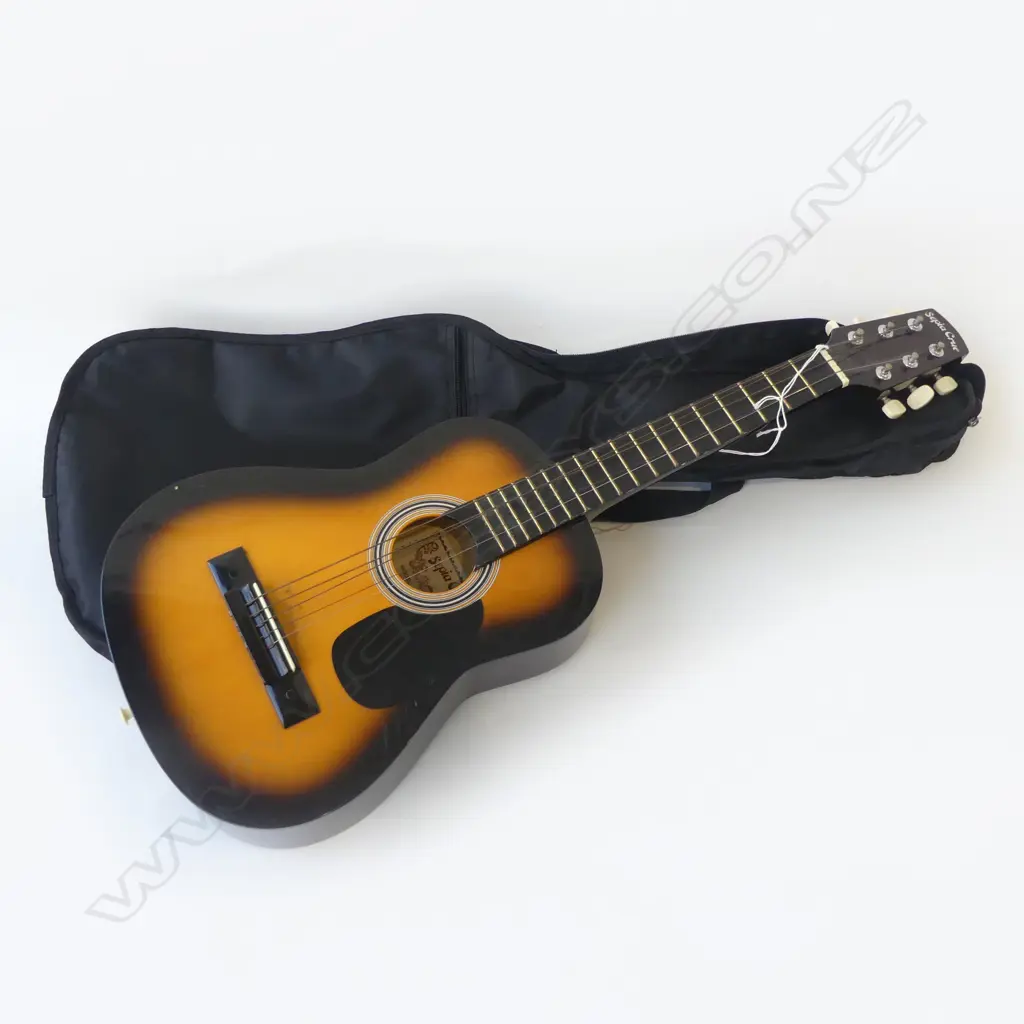 'SEPIA CRUE' UKULELE H.750mm Image 1++