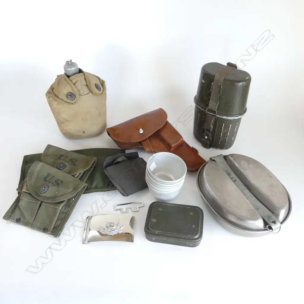 BOX OF VINTAGE MILITARY BOTTLES HOLSTER MESS TIN  ETC  Image 1++