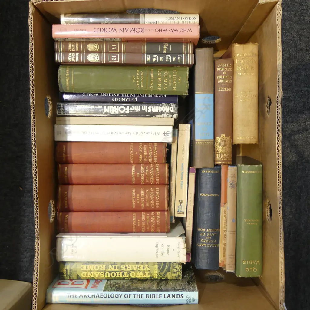 BOOKS; ANCIENT ROMAN HISTORY Image 1++
