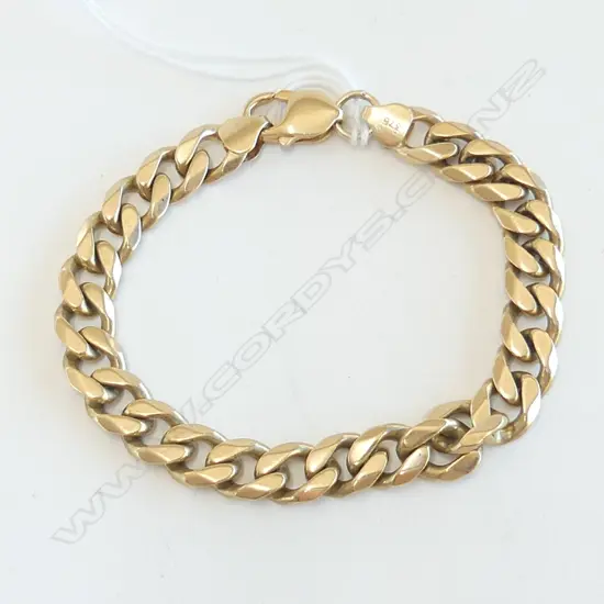 9ct GOLD HEAVY FLAT CURB LINK BRACELET 32.6gms 