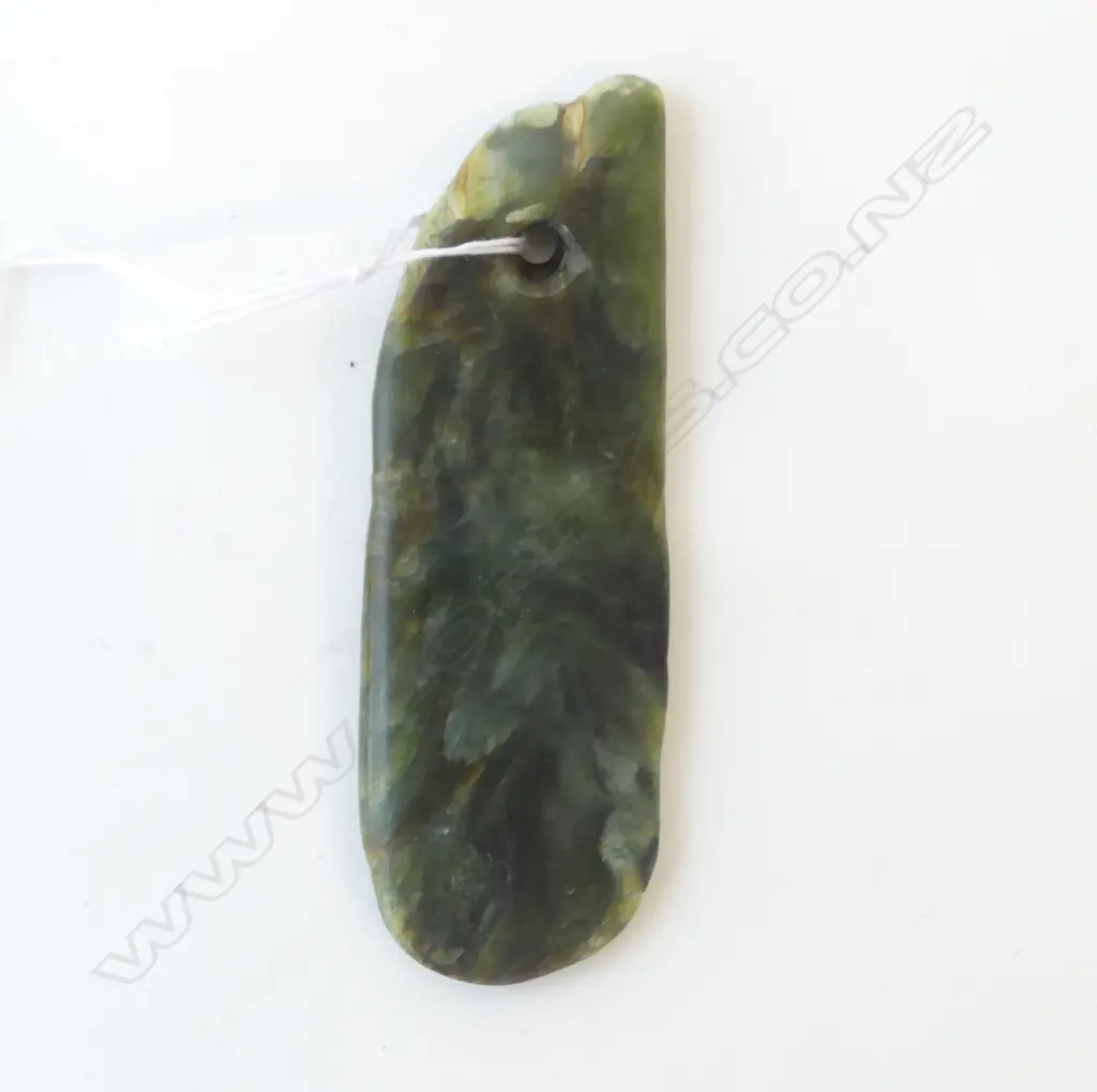 VINTAGE POUNAMU DROP PENDANT Image 1++