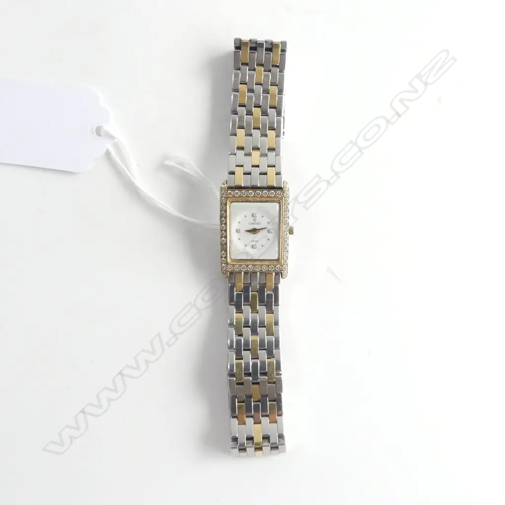 **RTV** CONCORD 18ct & STAINLESS W DIAMONDS LADIES WRISTWATCH quartz movement Image 1++