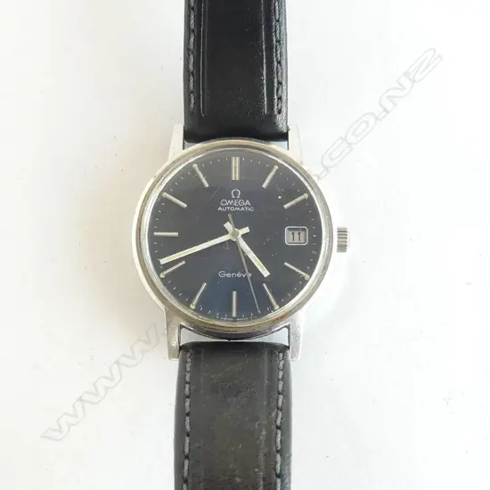 VINTAGE OMEGA  AUTOMATIC STAINLESS STEEL WRISTWATCH DARK BLUE DIAL working