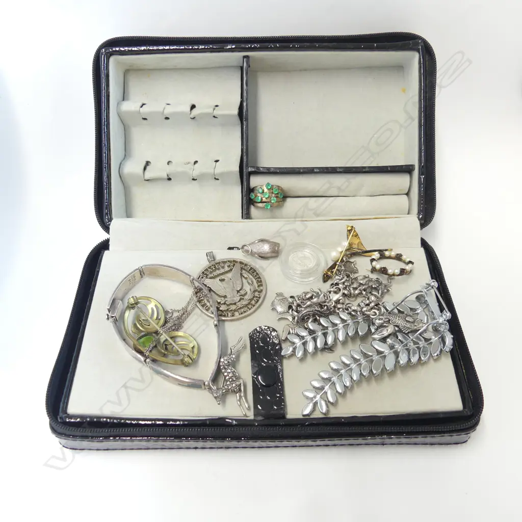 ASST. JEWELLERY; STG CHARM BRACELET, ETC Image 1++