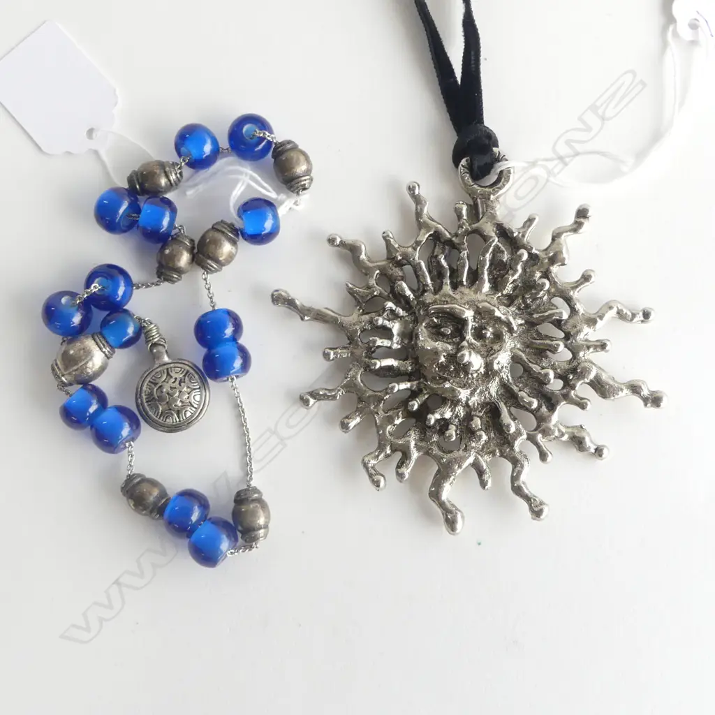 SILVER & GLASS WORRY BEADS & SUN PENDANT Image 1++