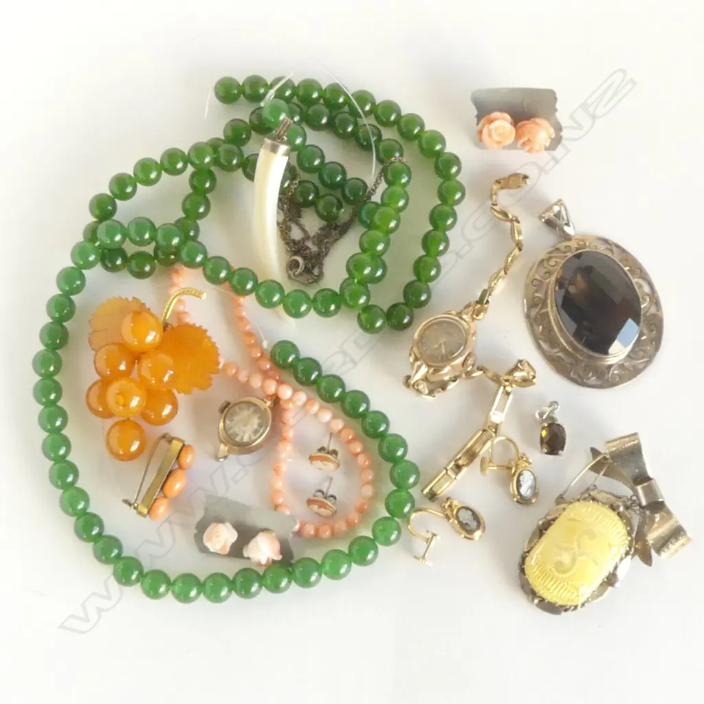 ASST. COSTUME JEWELLERY Image 1++