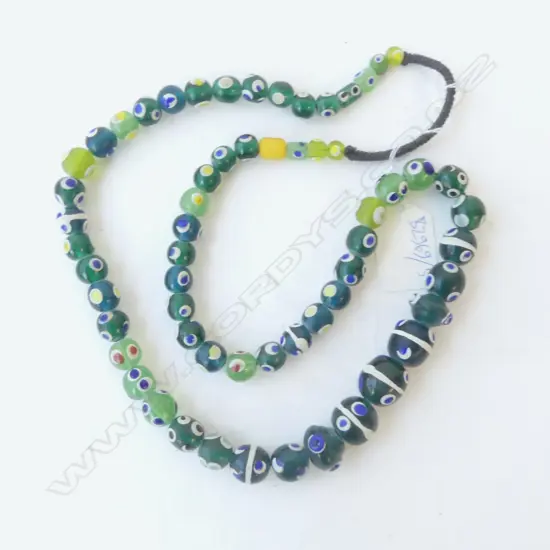 GREEN GLASS TRADE BEADS NECKLACE