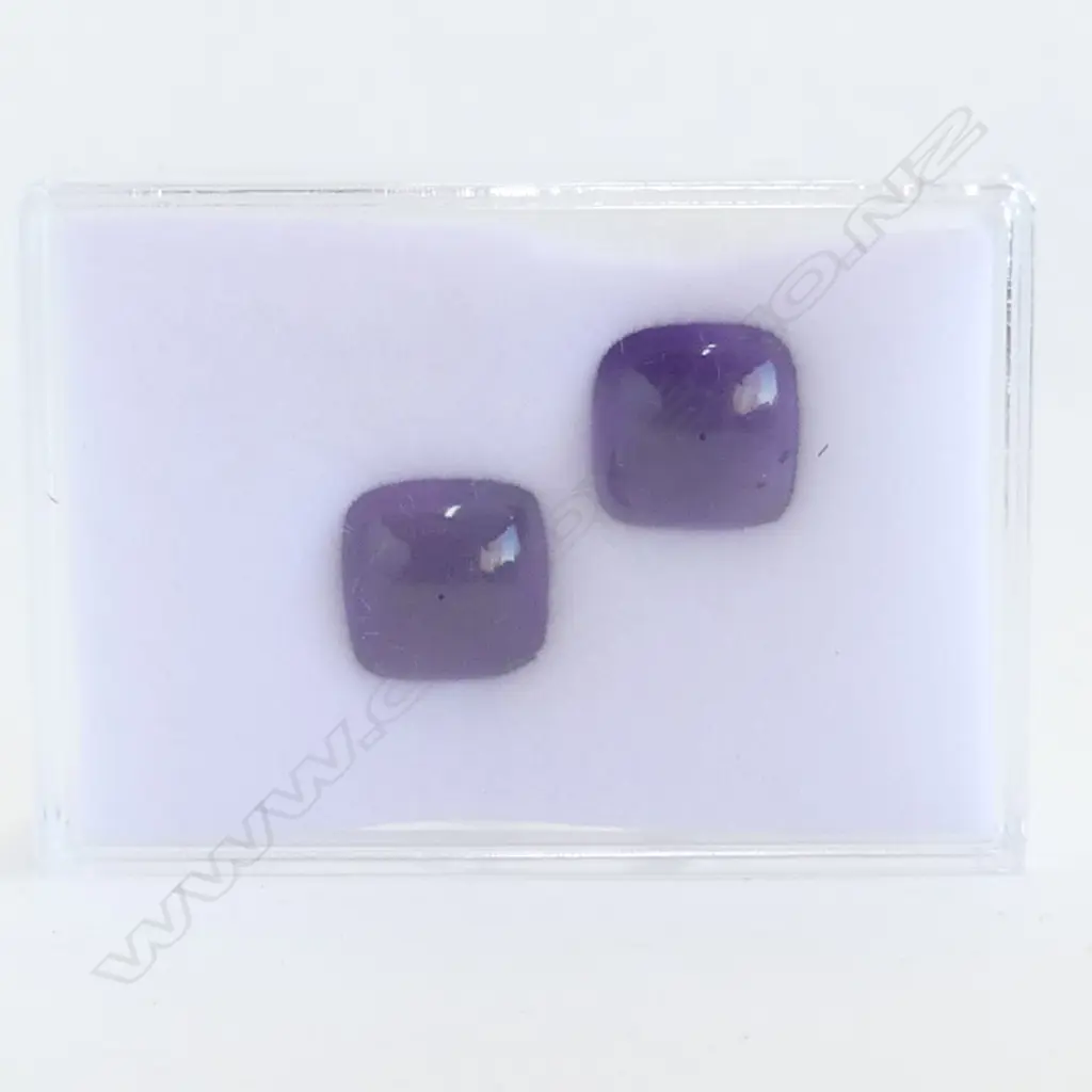 PR SQUARE AMETHYST CABOCHONS 14.3CTS Image 1++