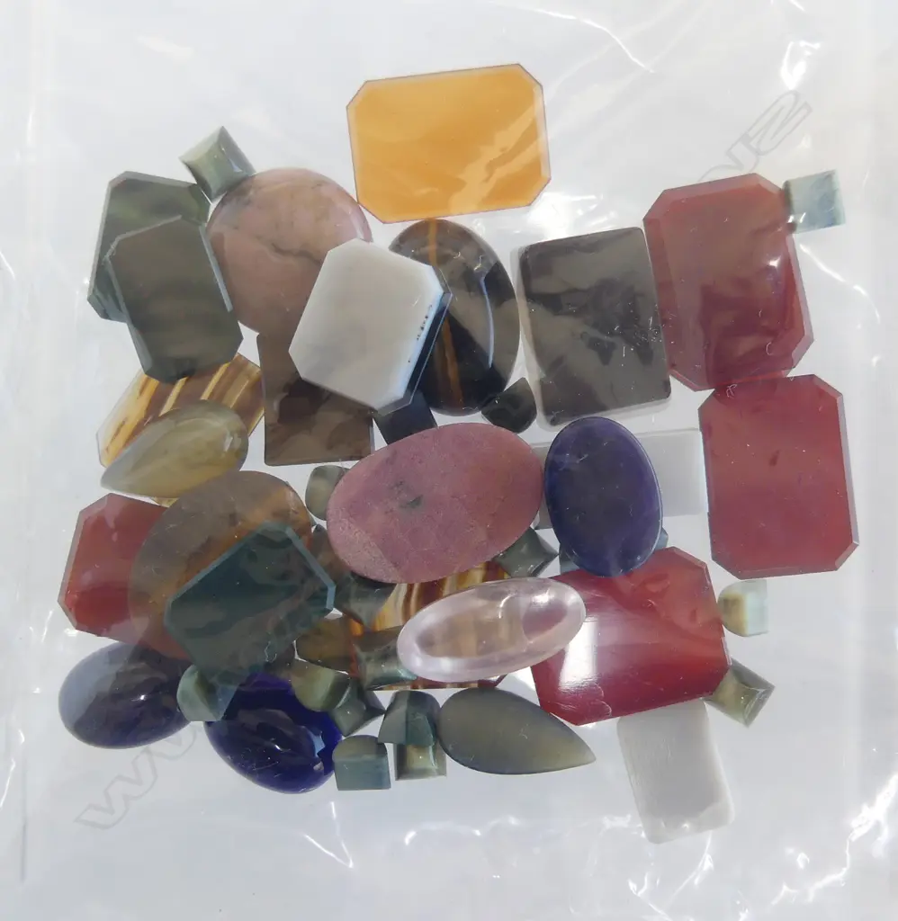 BAG LOT MIXED SEMI PRECIOUS GEMSTONES Image 1++