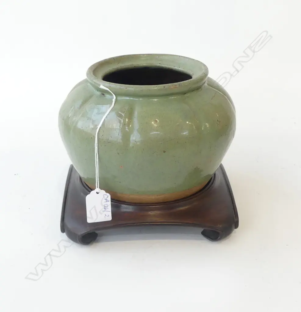 ORIENTAL CELADON GLAZED POT 185mm dia ON WOODEN STAND Image 1++