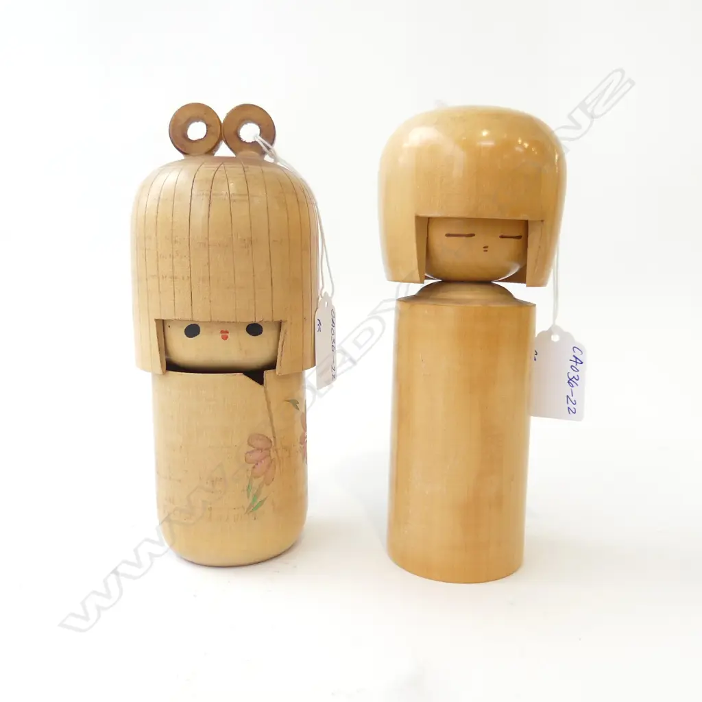 PR VINTAGE JAPANESE KOKESHI DOLLS, 1 signed H.170mm Image 1++