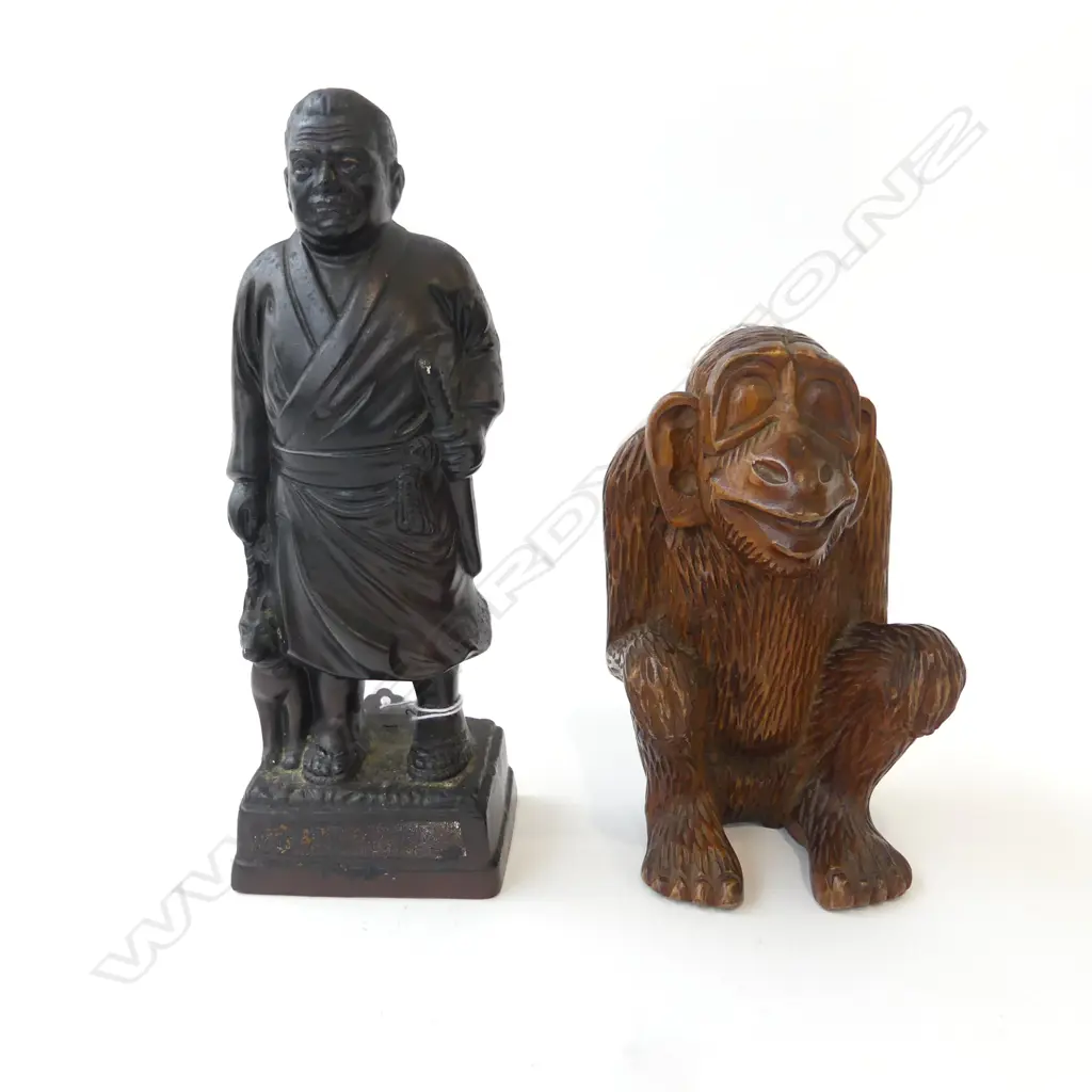 VINTAGE JAPANESE CARVED WOOD MONKEY H.160mm & CERAMIC FIGURE OF THE LAST SAMURI H.220mm Image 1++