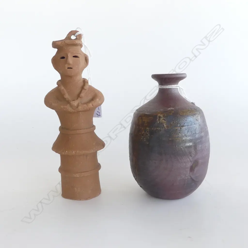 2 PC VINTAGE JAPANESE; TERRACOTTA FIGURE used in burial rituals, H.185mm &  BIZEN WARE VASE 140mm, signed Image 1++
