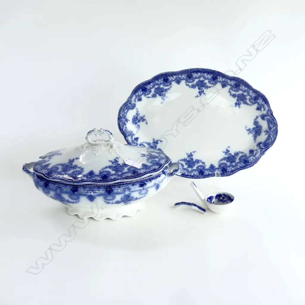 GRINDLEY 'FLORIDA' FLOW BLUE LIDDED TUREEN w. ASHET & SMALL LADLE (AF) W.410mm Image 1++