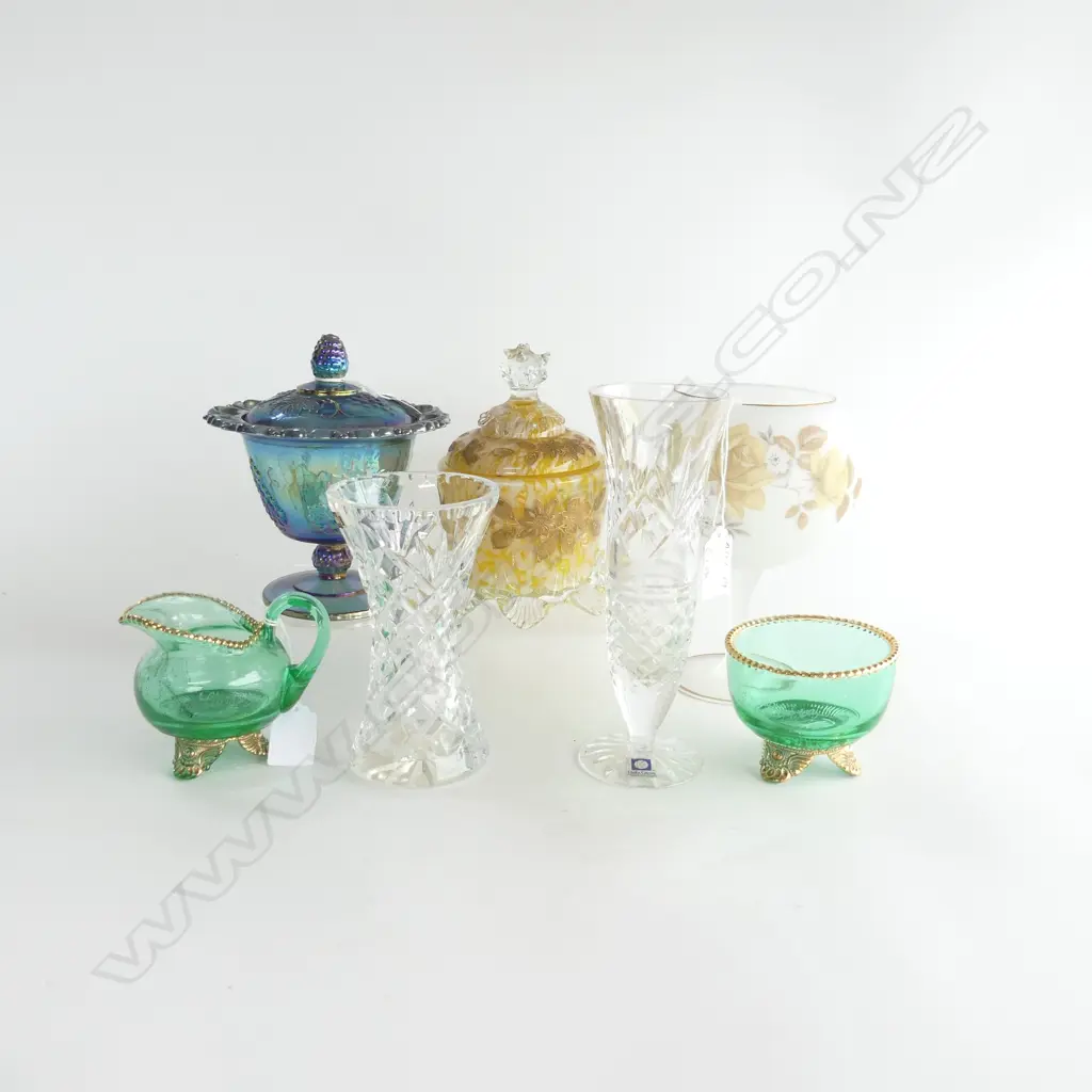 7 PC GLASS; 1925 GREEN GLASS MILK & SUGAR, CARNIVAL GLASS URN, 2 CRYSTAL VASES, MURANO LIDDED DISH + OTHER Image 1++