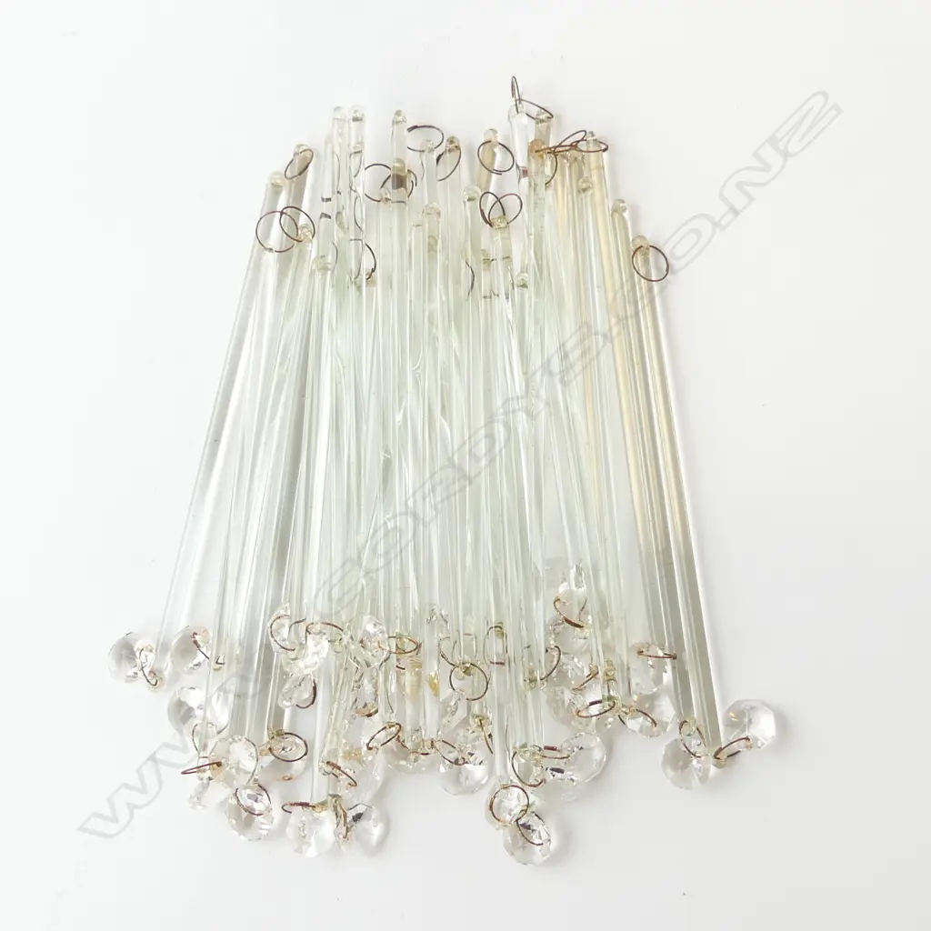 36 FACETED CRYSTAL STRING DROPS, L.170MM Image 1++