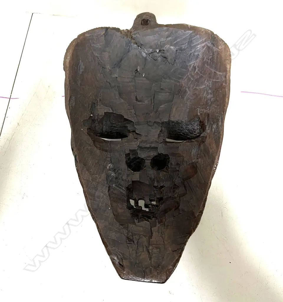 HEAVY CARVED HARDWOOD AFRICAN MASK H.345mm Image 1++