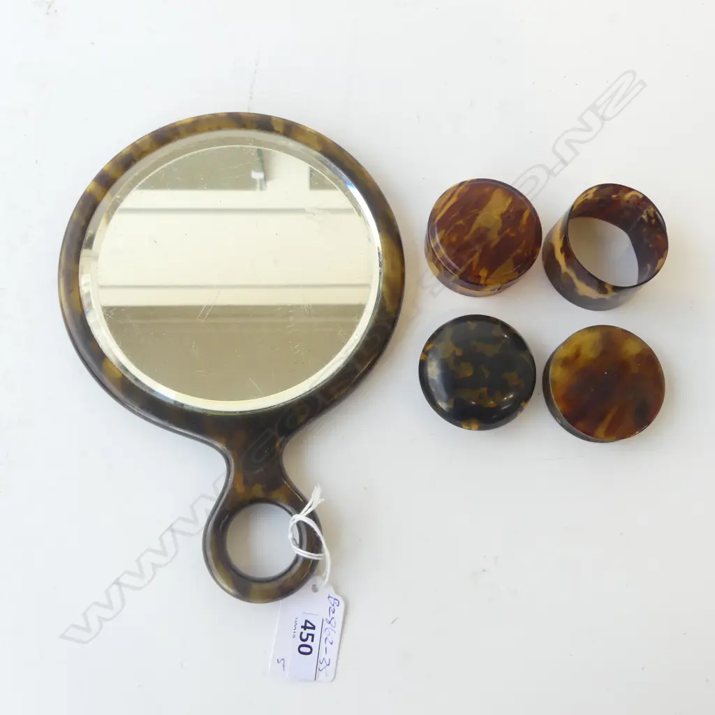ASST TORTOISE SHELL ITEMS INCL. HAND MIRROR  Image 1++