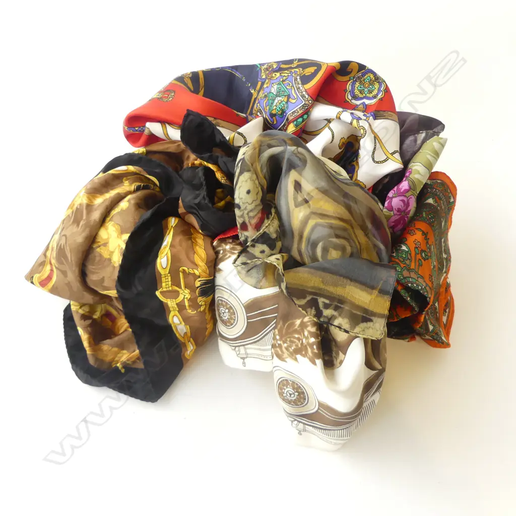 ASST. SCARVES INCL. VERSACE & HERMES STYLE Image 1++