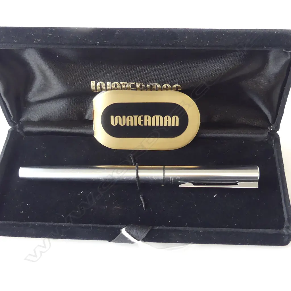VINTAGE WATERMAN FOUNTAIN PEN IN CASE WITH LABEL UNUSED Image 1++